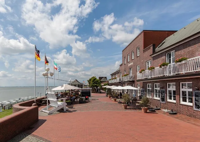 AKZENT Strandhotels Seestern, Delphin&Lachs