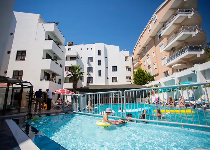Tuntas Suites Altinkum