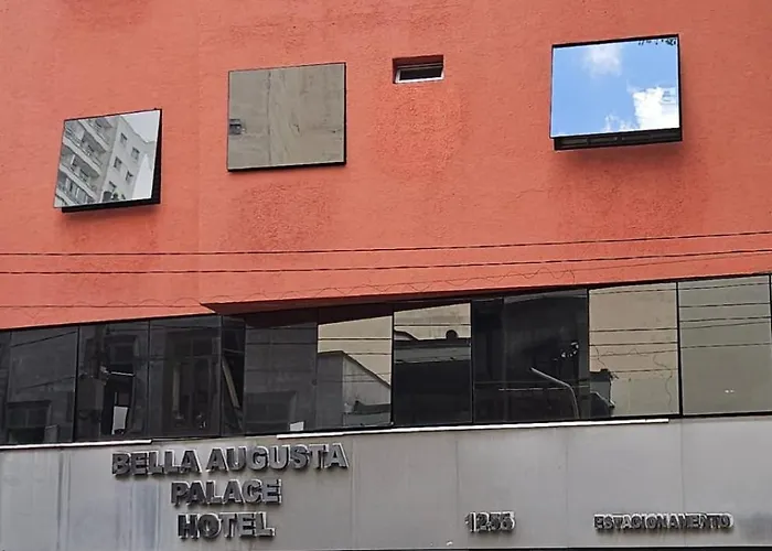 Bella Augusta Hotel