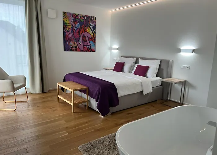 Weingut-Aparthotel Olinger
