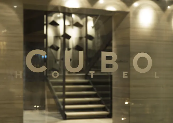 Hotel Cubo