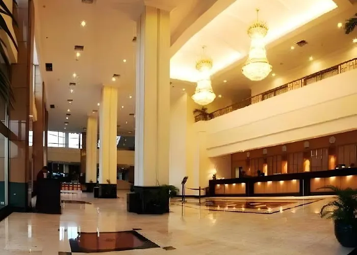Oasis Amir Hotel