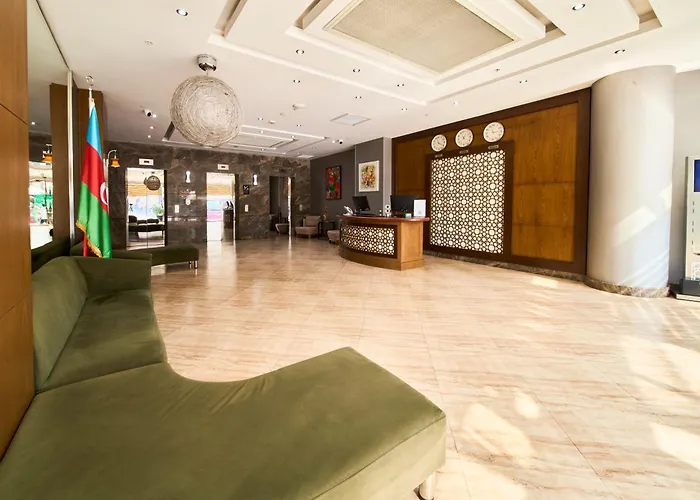 Parkside Hotel & Apartments