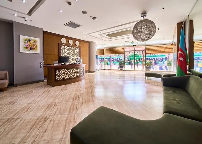 Parkside Hotel & Apartments