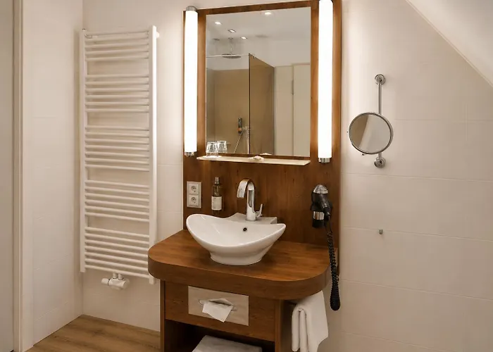 Arkadenhaus - Hotel Freiherr von Schwarzenberg