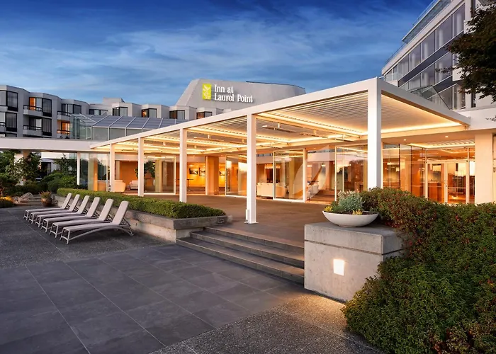 Inn At Laurel Point