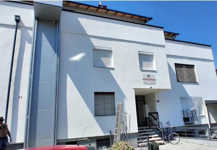 Paul'S Home
