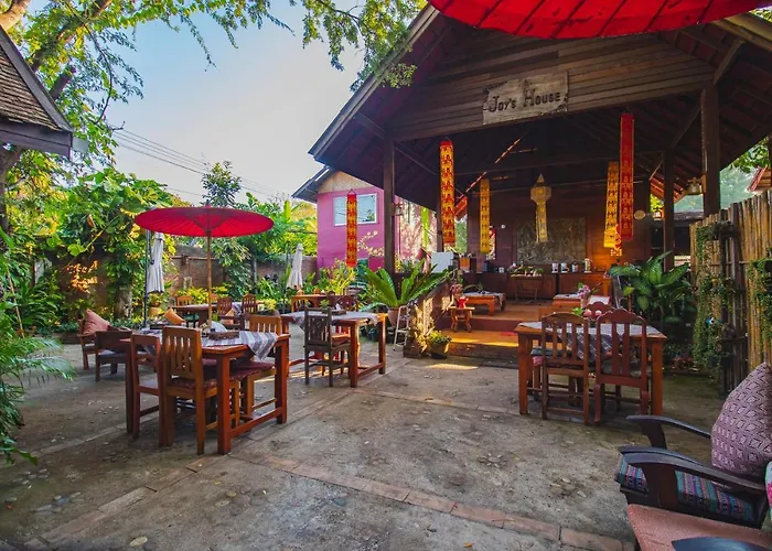 Joy'S House & Tour